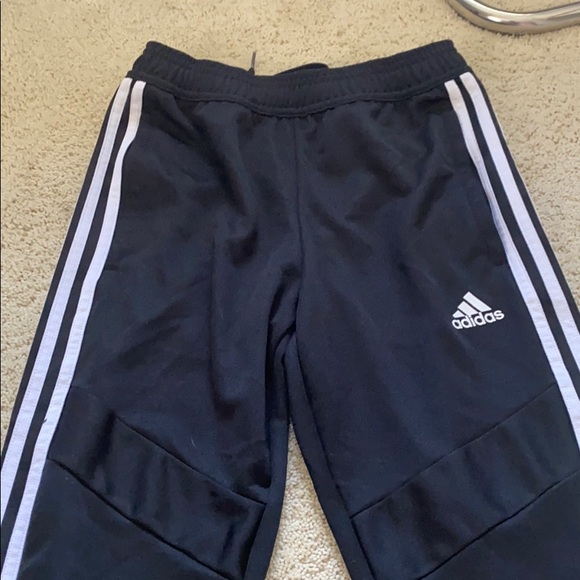 Adidas pants - Picture 4 of 4